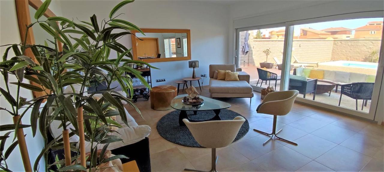 5 Bedrooms Private House 300M From Beach 로쿠타스드마르 외부 사진